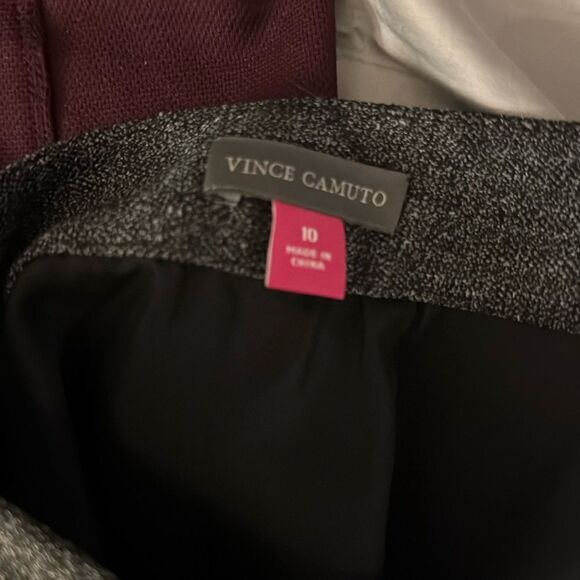 Vince Camuto grey tweed and black lace pencil skirt, Size 10, kick pleat. - Picture 2 of 5